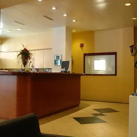 Savoy Hotel 4*