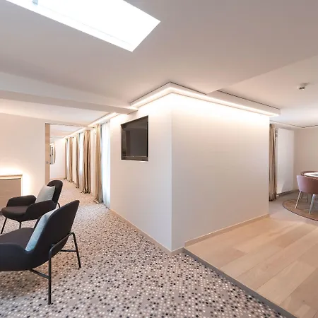 Savoy Berna