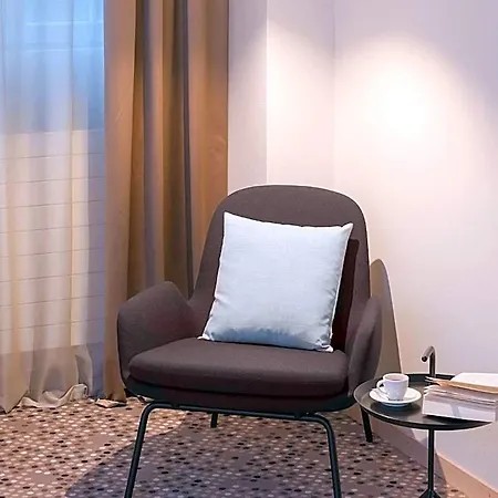 Savoy Hotel 4*