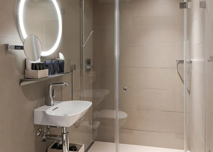 سافوي 4* برن